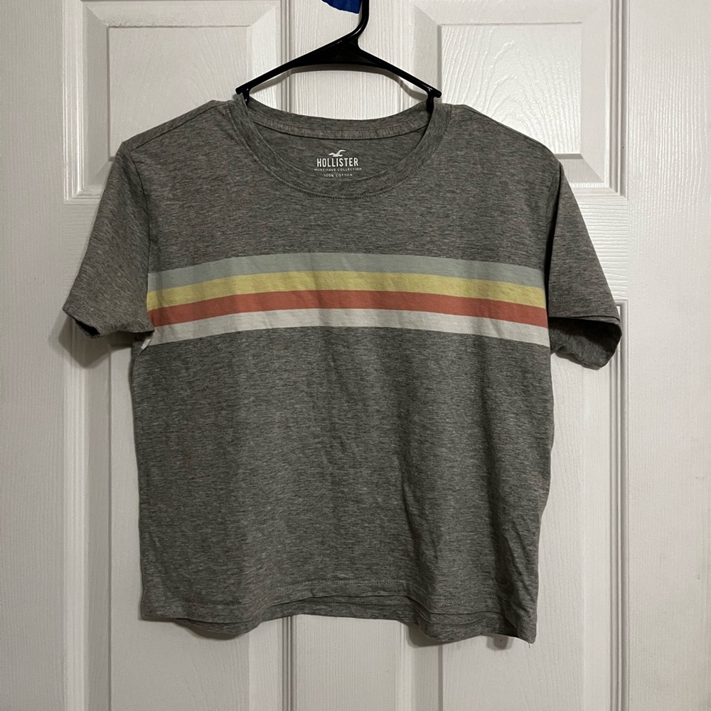 Hollister crop top shirt